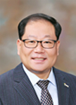 위원장 정재욱