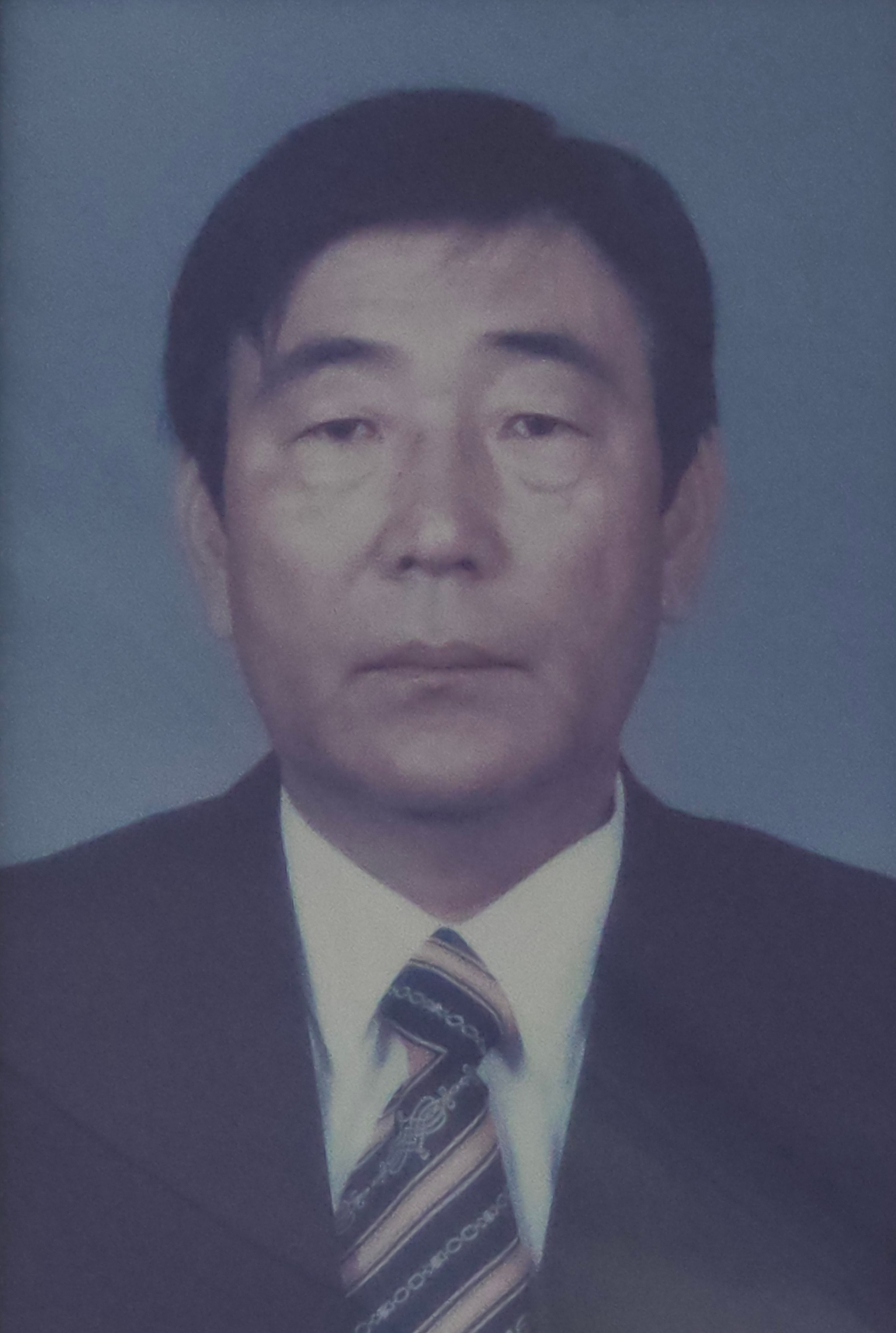 이철우