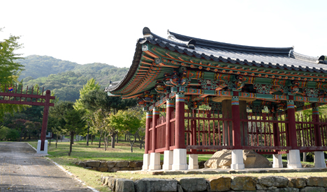 鎮川鄭松江祠