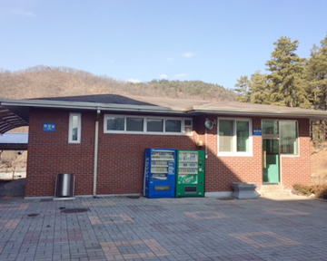 야외화장실 및 세면장